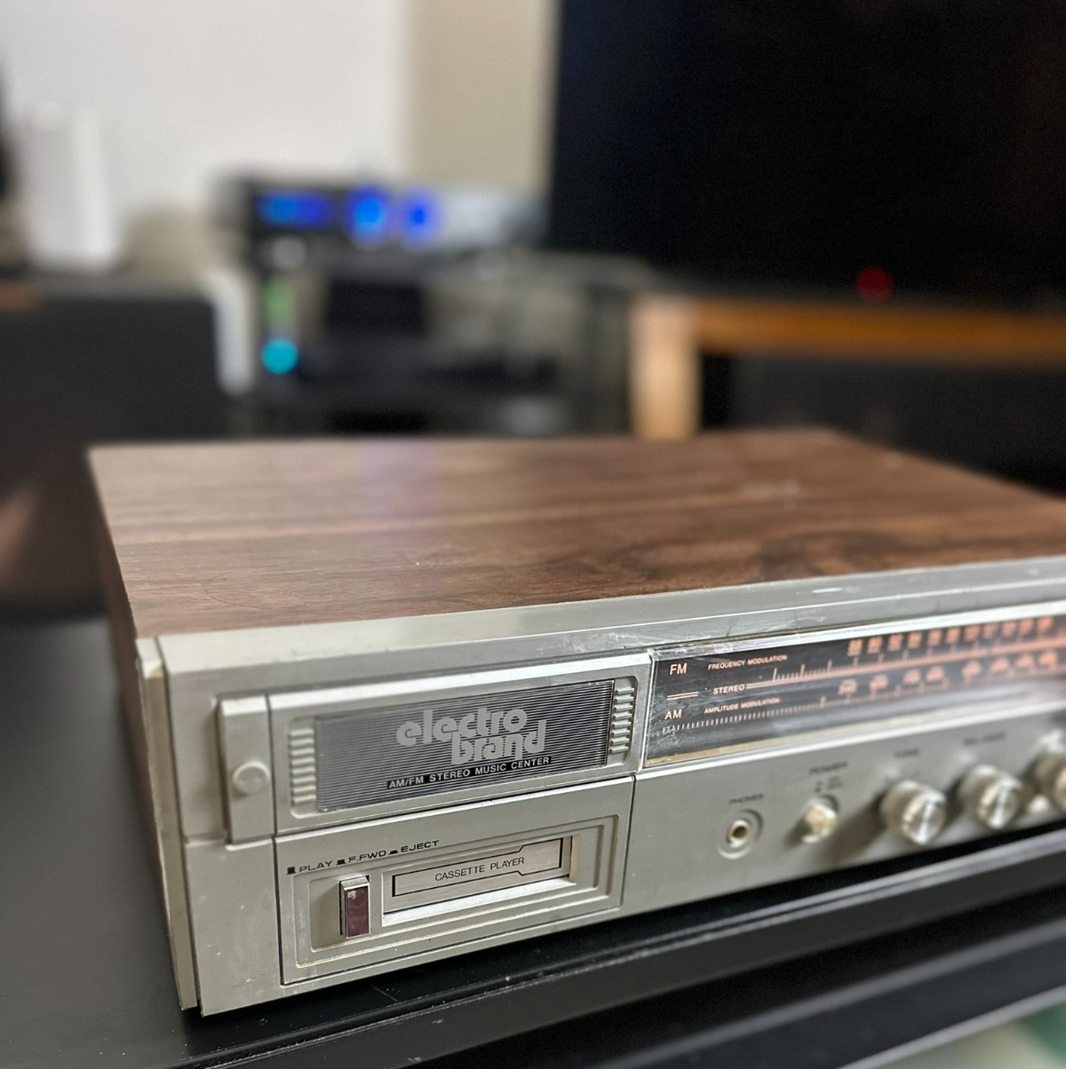 Electro Brand 7543 Stereo Receiver Cassette Player AM FM Vintage Woodgrain