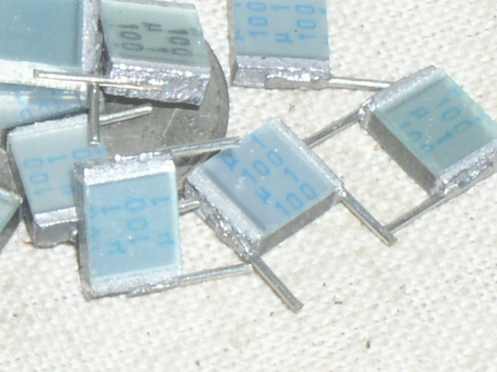 10 SIEMENS SQUARE STACKED METALLIZED FILM CAPACITOR .1UF 100NF 100V 10% 104 USA