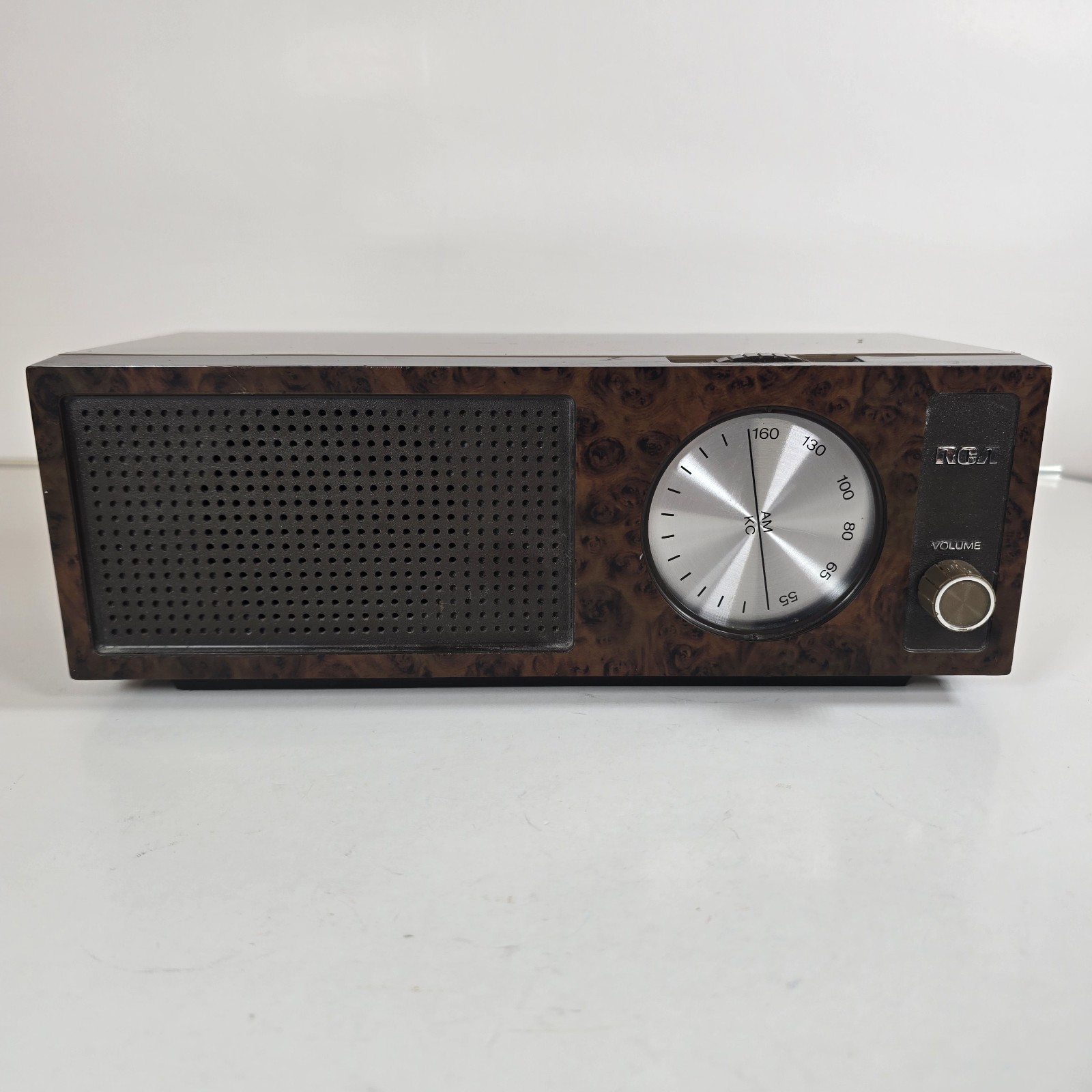 Vintage RCA AM Radio RZA203T Brown Faux Wood Grain Desk Radio Tested Works