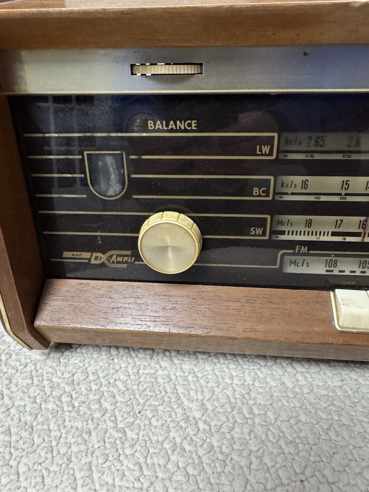 Vintage Table Top Stereo Philips B5X43A Made in Holland Lights Up 22″ x 10″
