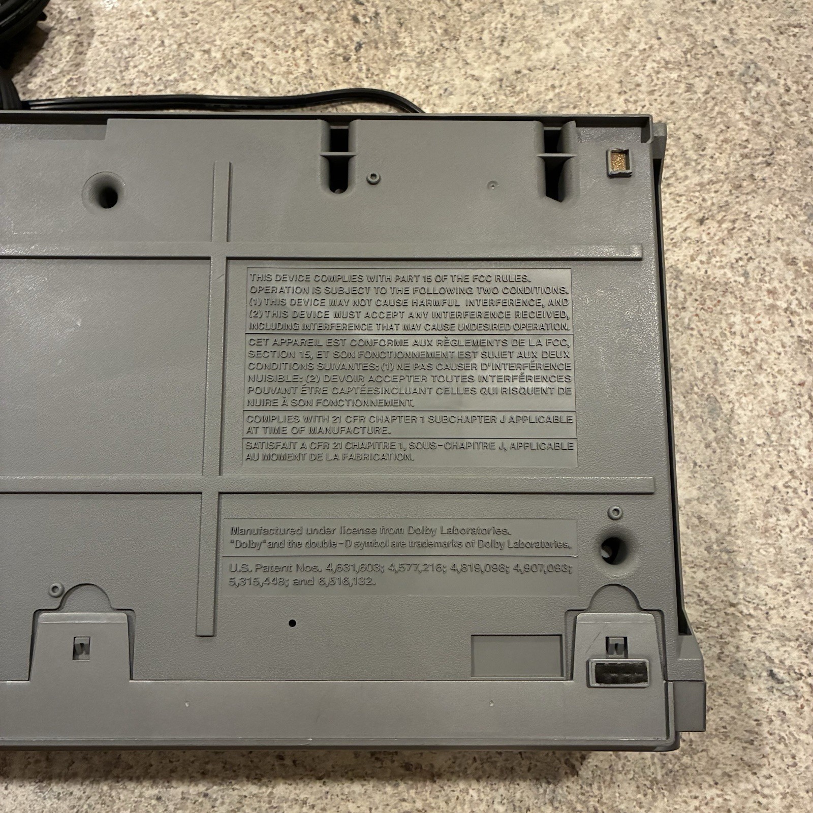 Magnavox MWD2205 VCR DVD Combo Player with Remote Tested and Working