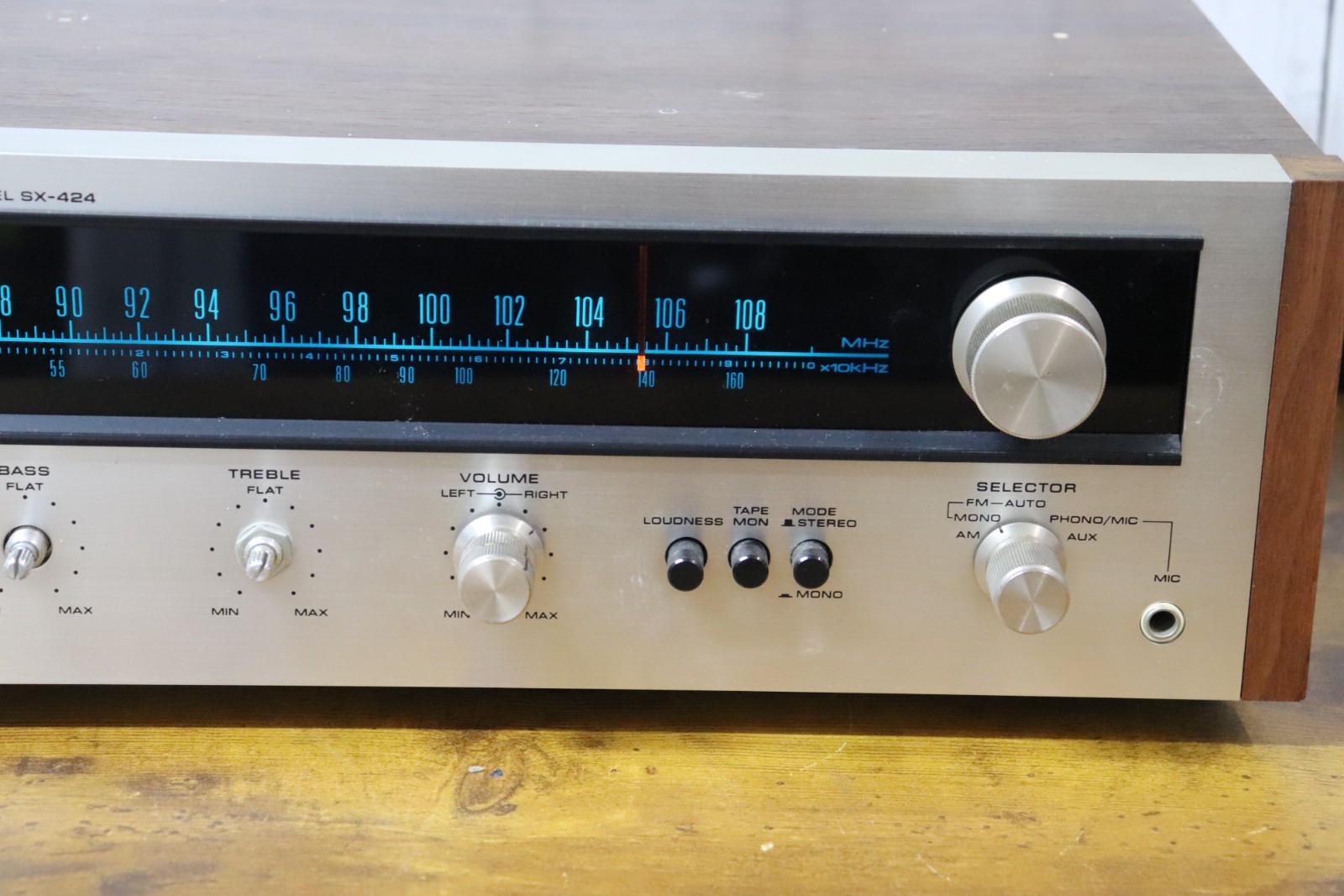 Pioneer SX-424 AM/FM Stereo Receiver