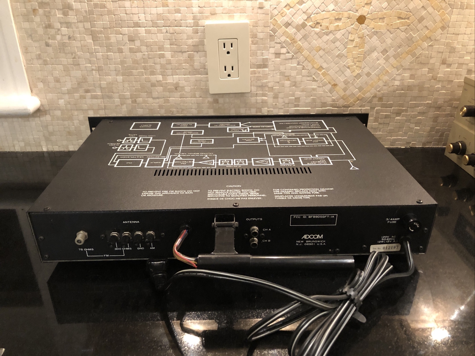 Open Box ADCOM GFT-1A Digital AM/FM Stereo Tuner Owner Manual Perfect Condition