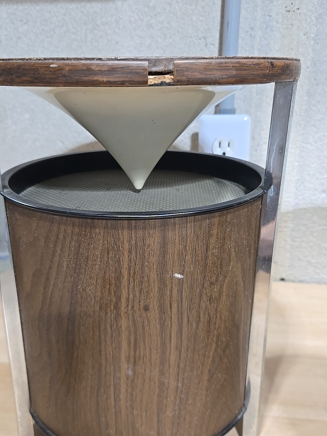 Vintage Pair Zenith Circle of Sound Speakers Mid Century Modern Omnidirectional