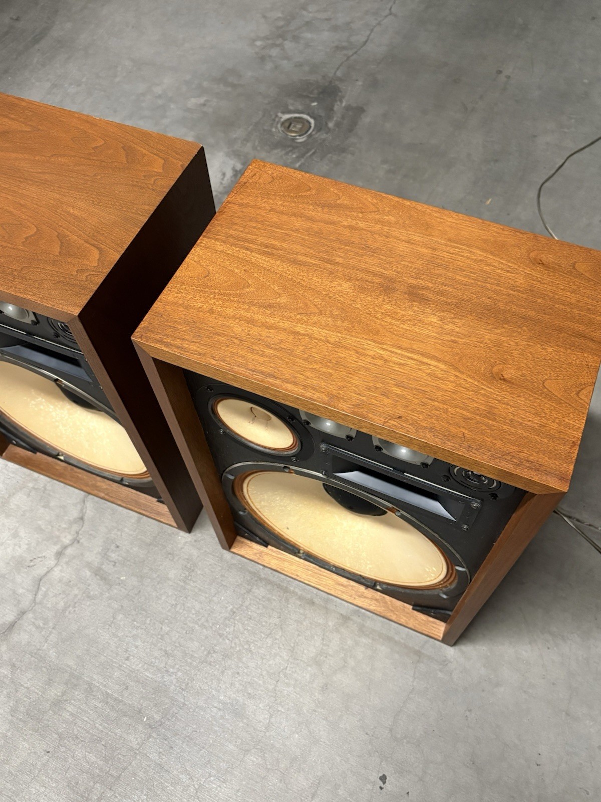 Very Cool Pair Of Rare Vintage Kenwood KL-7080, 6 Speakers Per Cabinet, 🔥🔥🔥