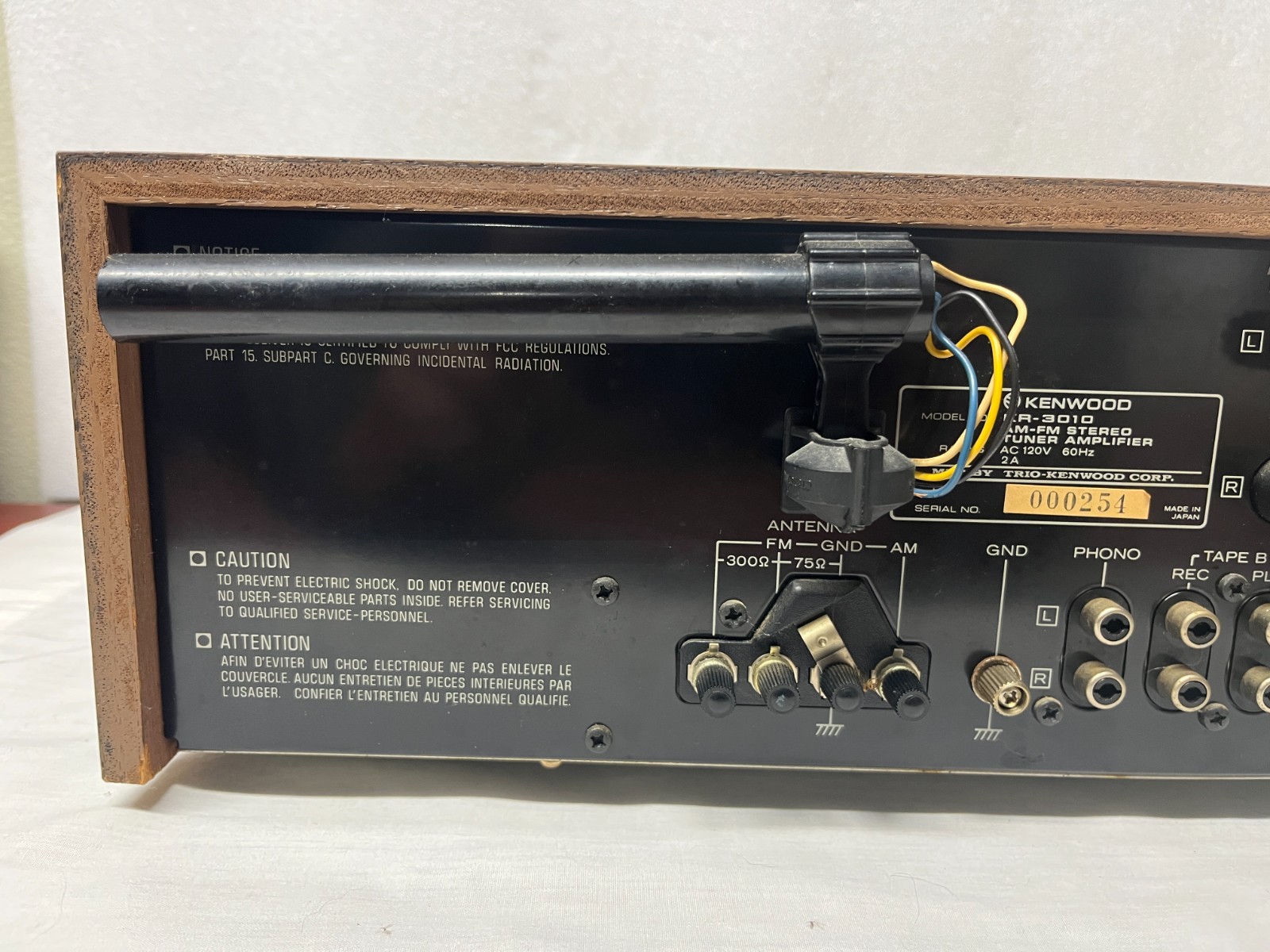 KENWOOD KR-3010 VINTAGE AM/FM STEREO RECEIVER – PARTIALLY TESTED AND WORKING!