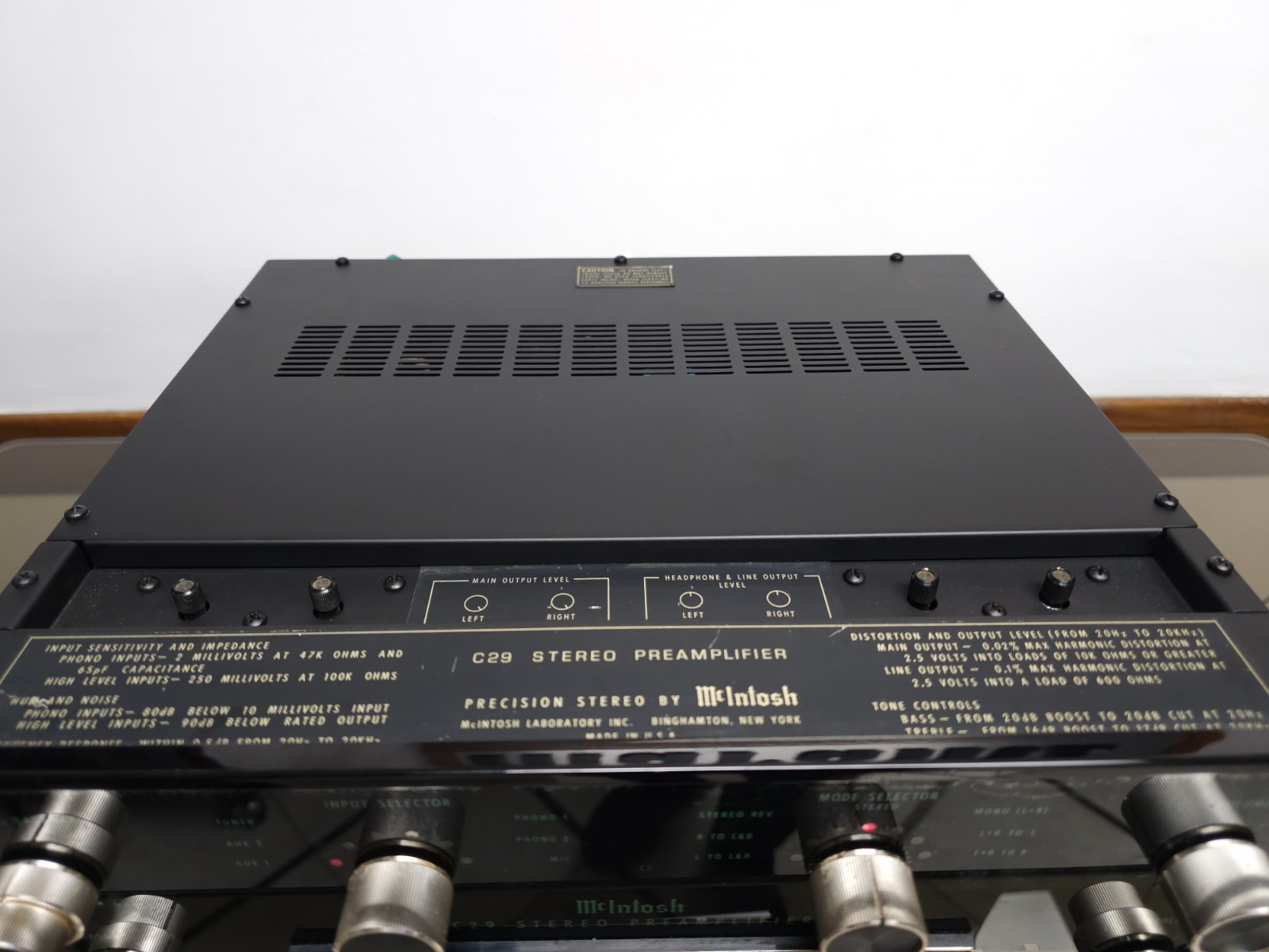 McIntosh C29 Solid State Stereo Preamplifier Serviced Good Aesthetic Condition