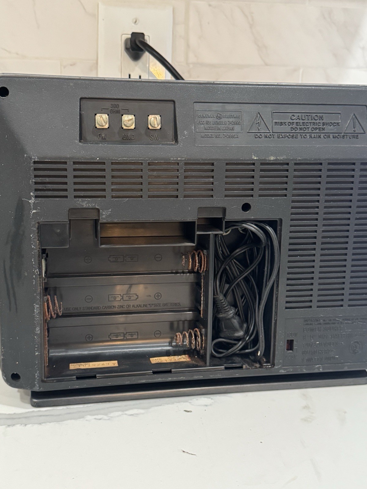General Electric GE 7-2990A Short Wave FM/AM Radio | TESTED & WORKING