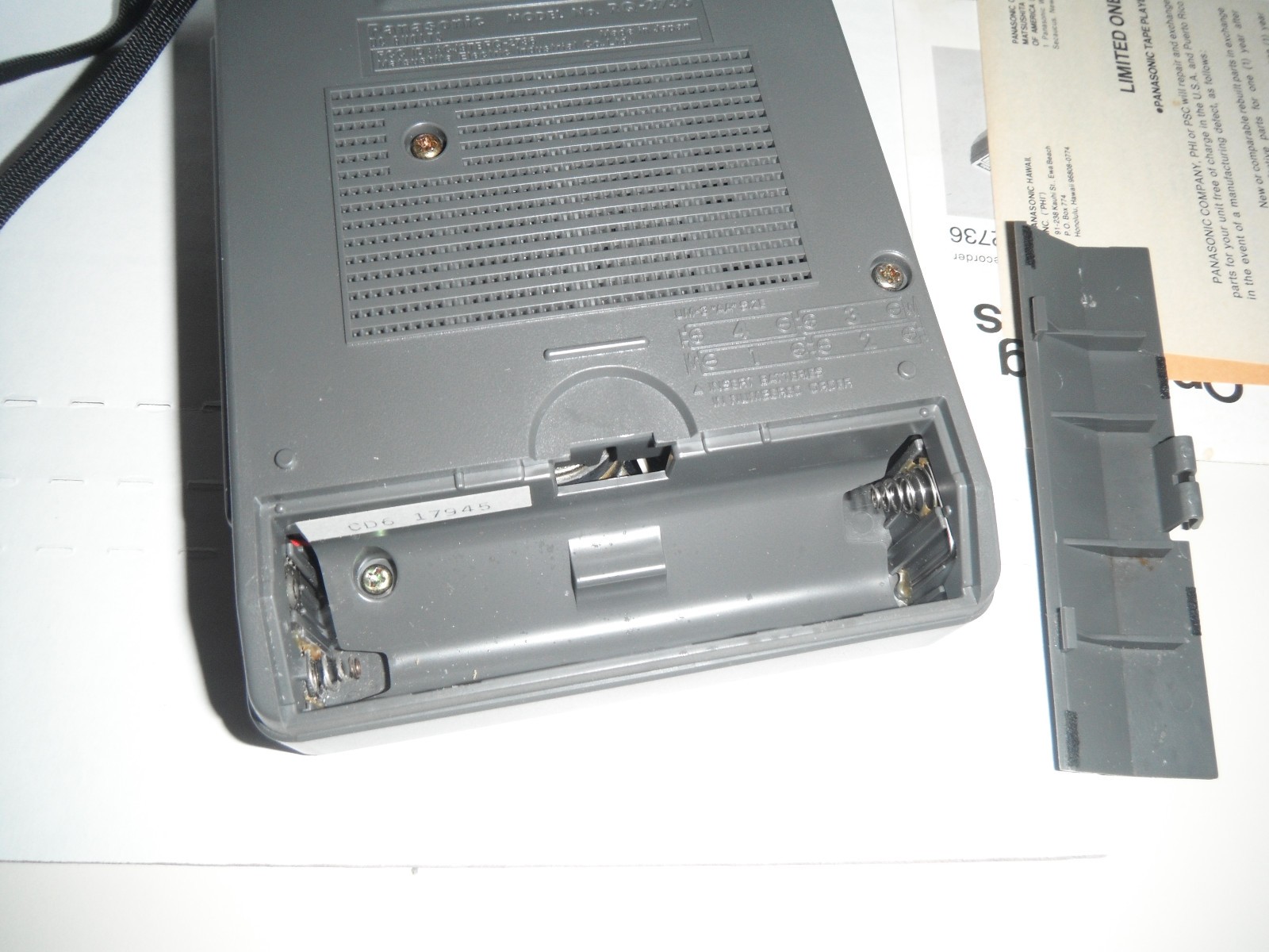 Panasonic RQ-2736 Portable Cassette Tape Recorder Original Packaging + cassette