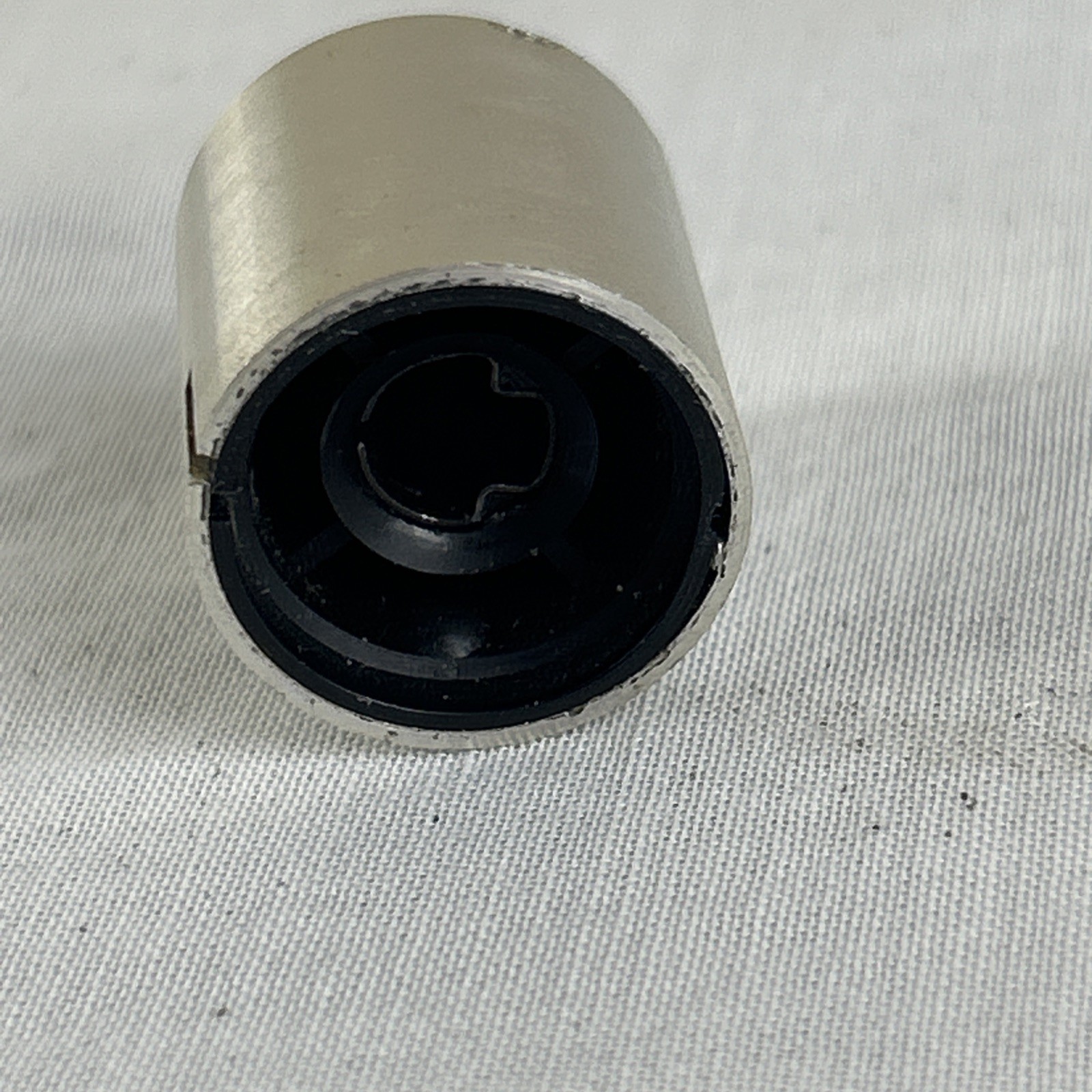 Bose 1801 Amp Knob Original – 1 Knob