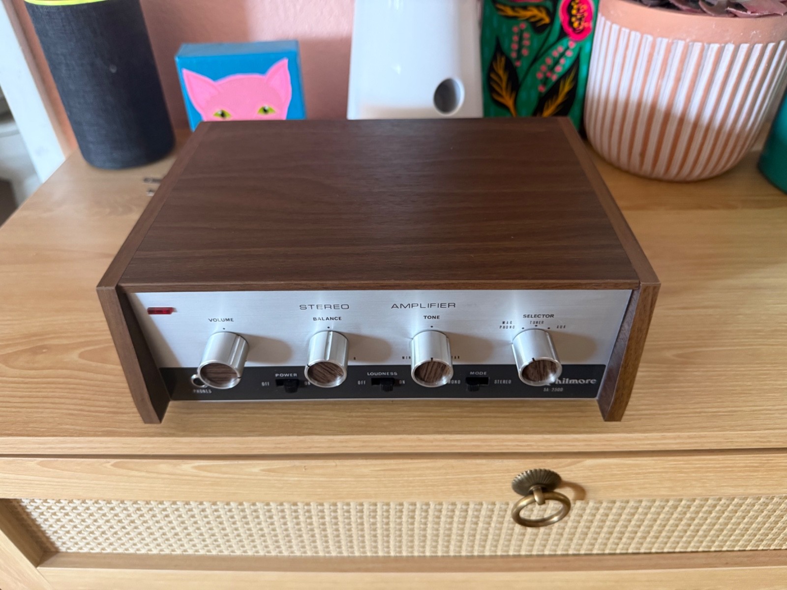 VINTAGE Philmore Sa-2500 Stereo Amplifier, silver/wood grain, NEW IN OPEN BOX