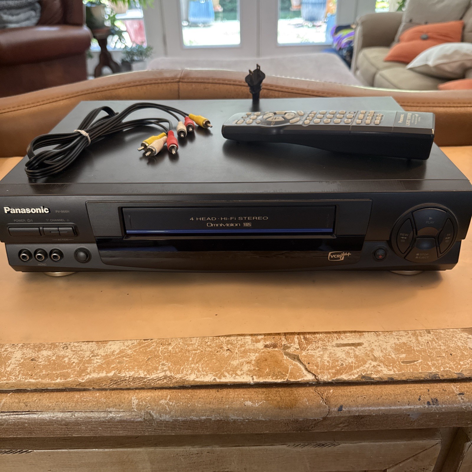 Panasonic VCR Plus PV-966H Blue Line 4 Head Hi-Fi Stereo Omnivision w/ Remote