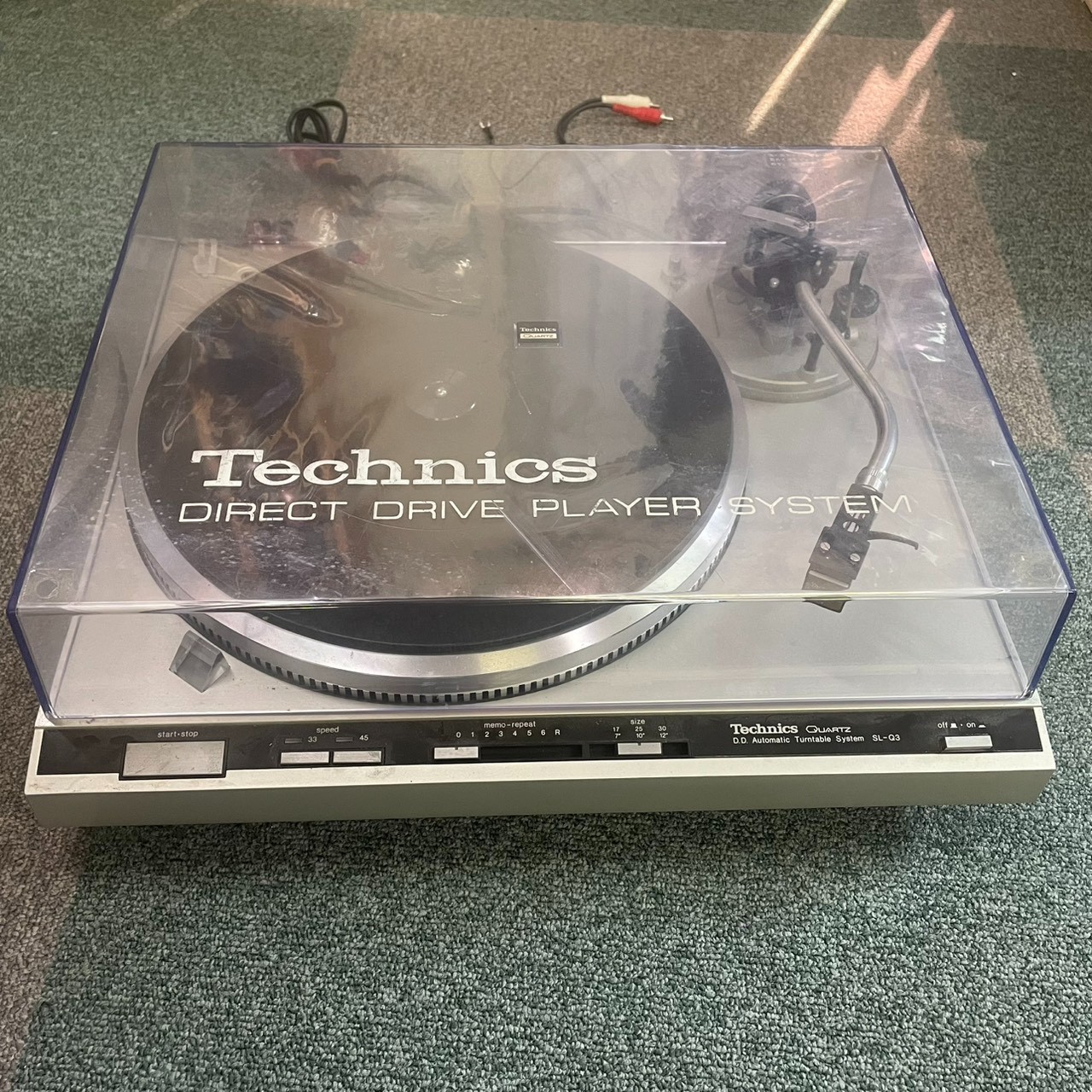 Technics SL-Q3 Fully Automatic Quartz Direct Drive Turntable Serviced Tested