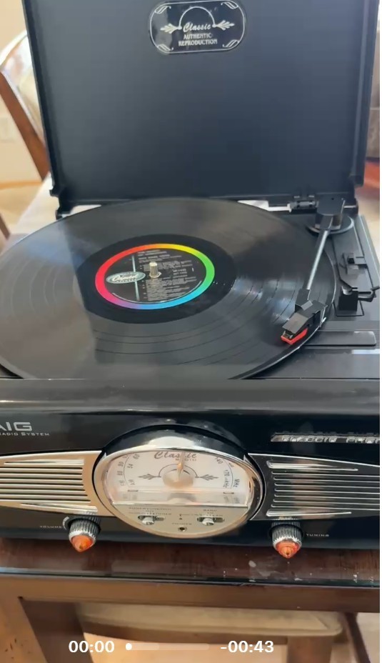 Vintage Craig Turntable Radio System Tested Working Model CD681 Record Player