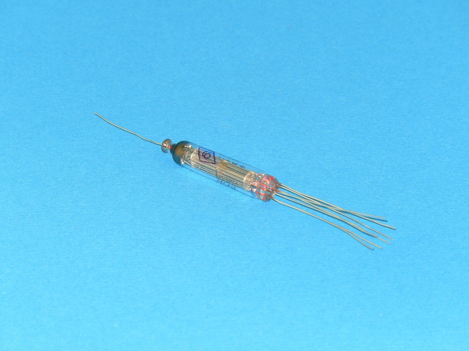 1J29B-V (1Ж29Б-В) HF subminiature pentode, high reliability [1pcs]