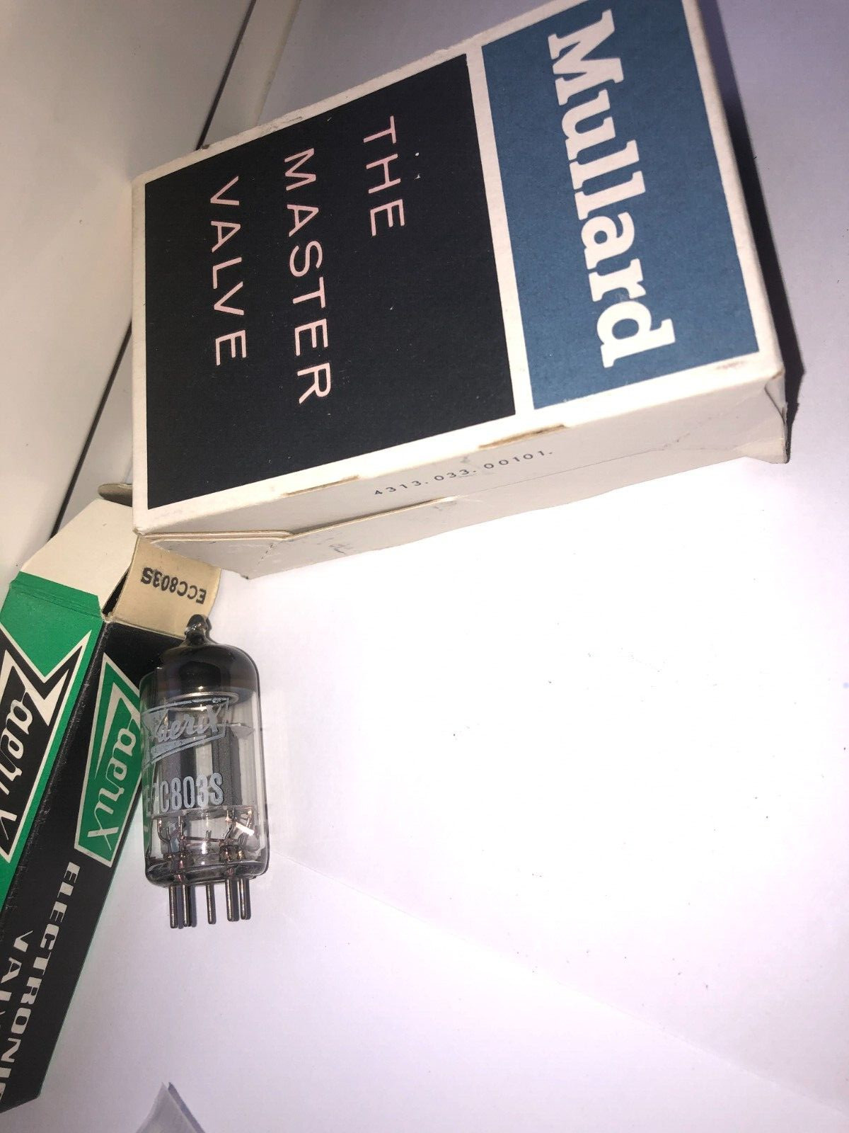 Mullard ECC803S BOXplates code R8A5 tube NOS on avo audio zaerix label