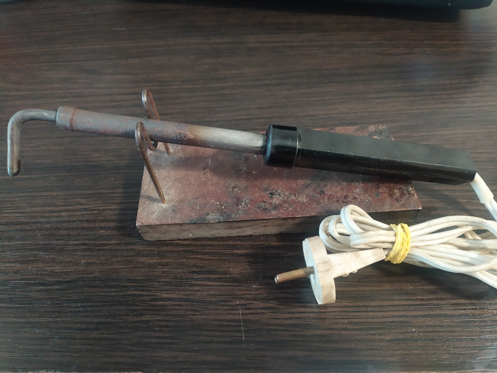Soviet electric soldering iron. Working condition 1970-80 Made in USSR Vintage