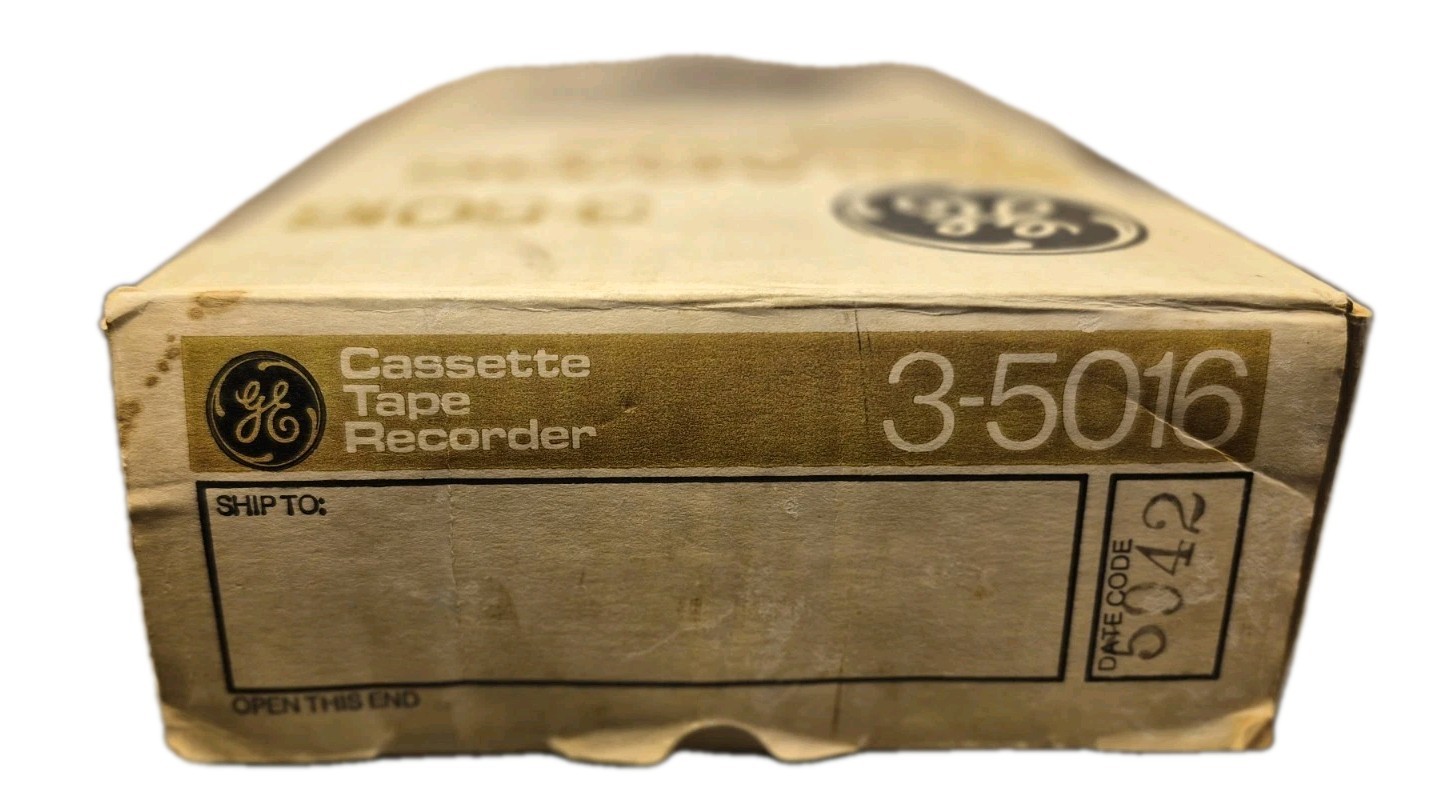 GENERAL ELECTRIC Portable Cassette Tape Recorder/Player Model 3-5016 In Box New?
