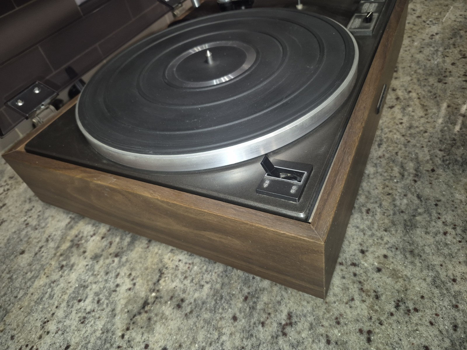 Pioneer PL-12D II Vintage Belt Drive Turntable Record Player Japan w/ Dust Cover