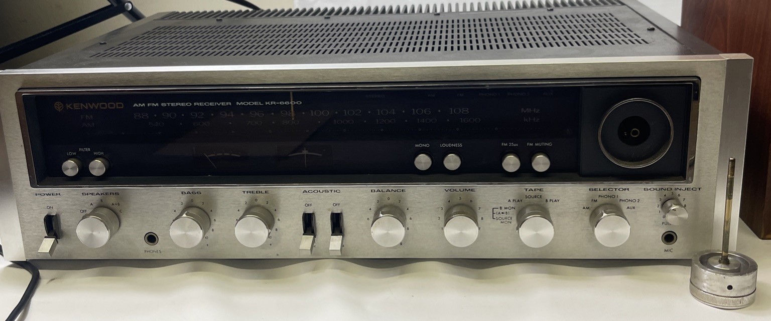 Beautiful Kenwood KR-6600 Receiver tested and works well