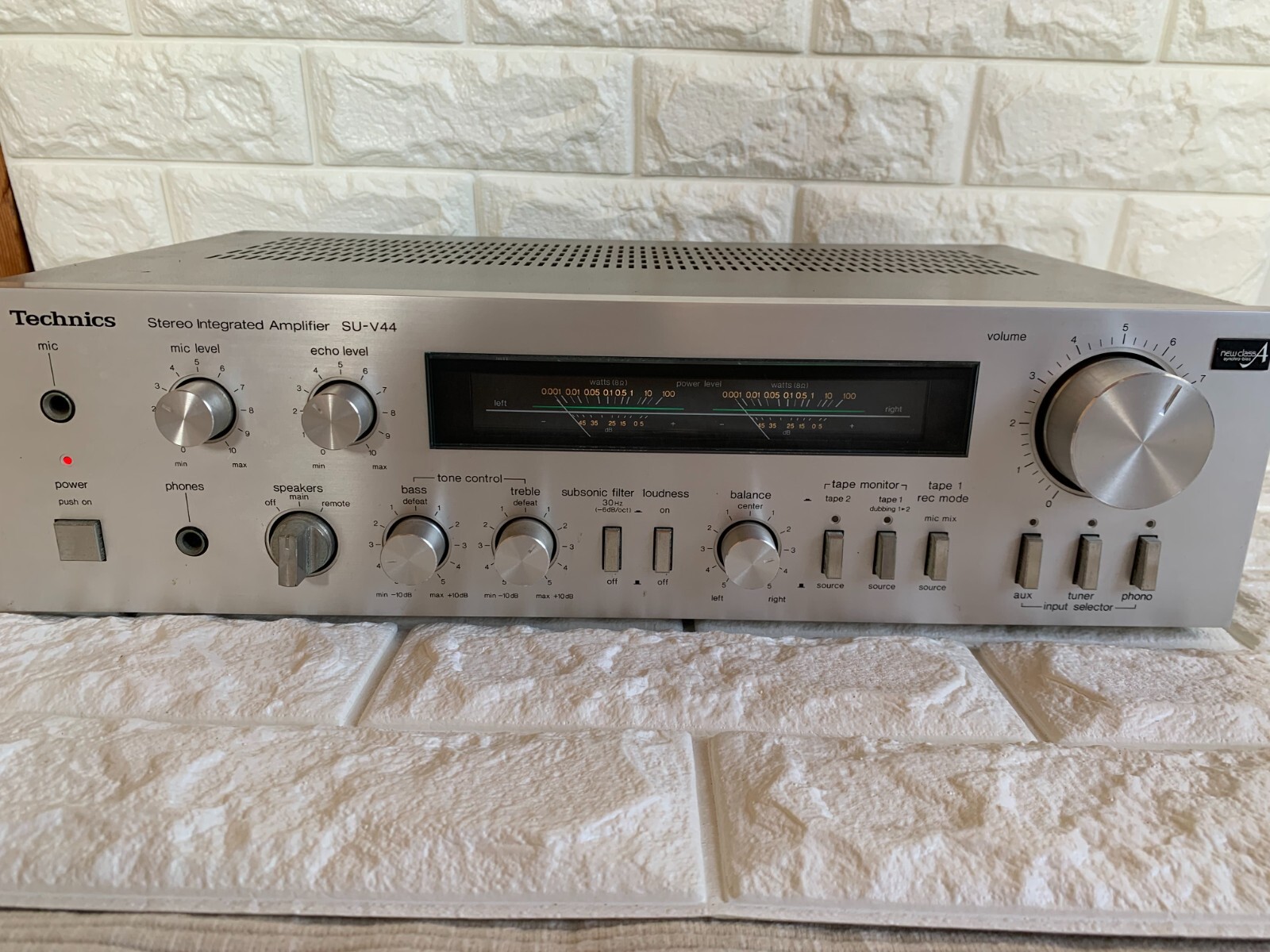 Technics SU-V44 Vintage Stereo Integrated Amplifie Sound output confirmed,AS-IS