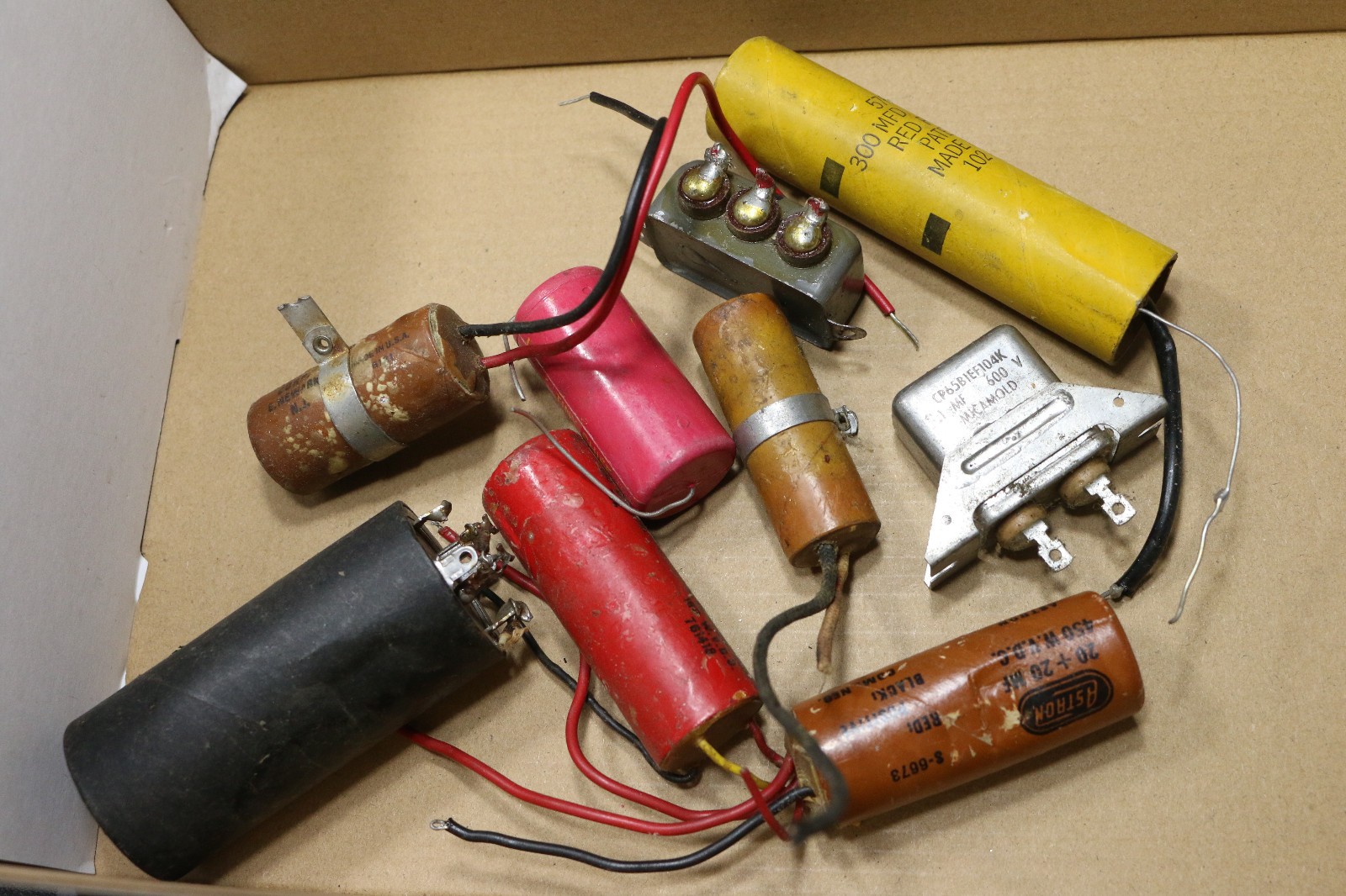 Lot of 9 Vintage Capacitors Can Astron Oil PIO Cornell Paper Aerovox For Parts