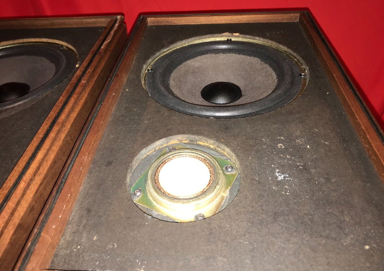 Vintage Pair Of Sony Speakers 2 Way 8″ Woofers Both Tested And Both Sound Great