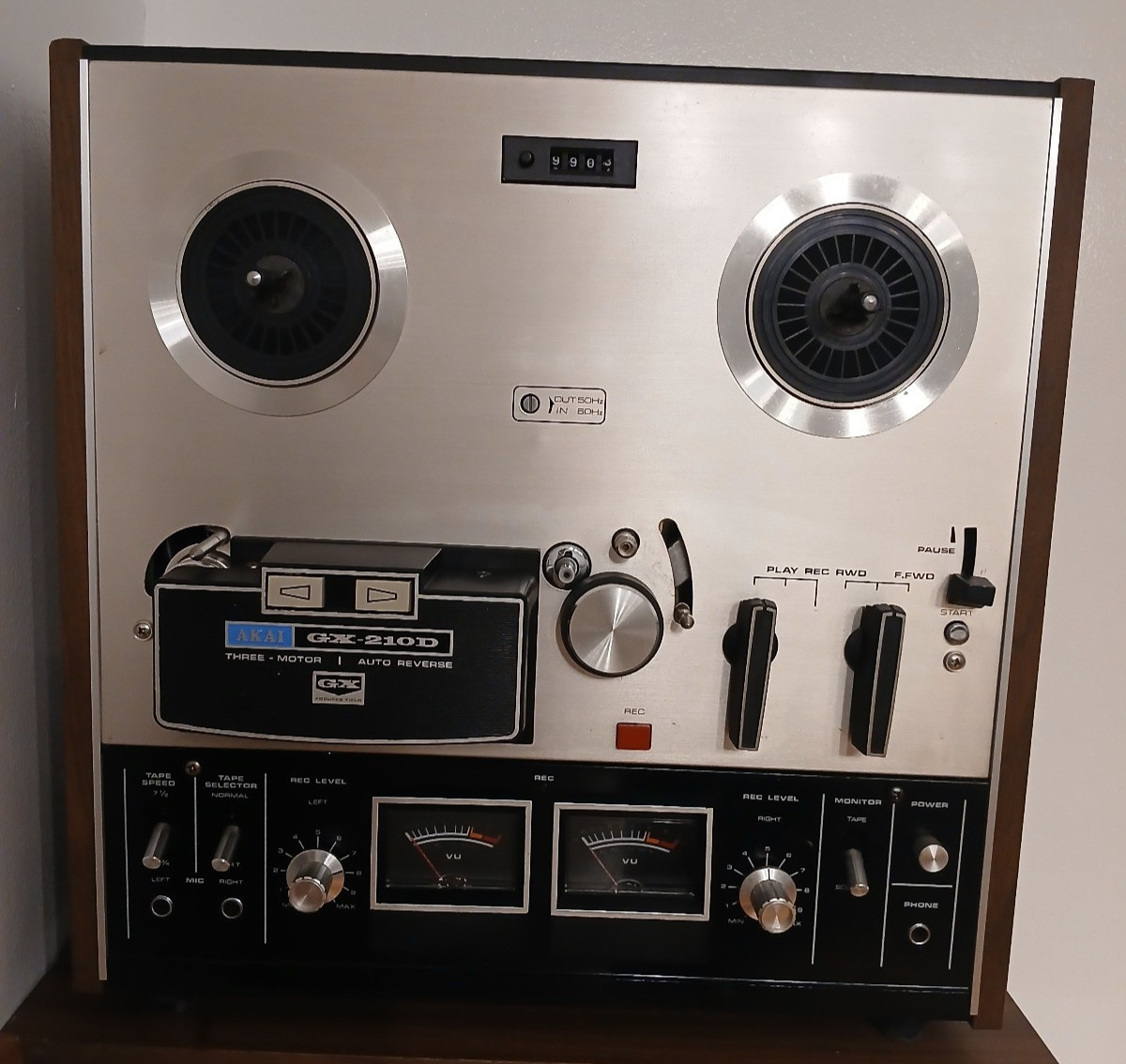 AKAI GX-210D Reel to Reel 3 Motor Auto Reverse-Free Shipping-See Video & Picture
