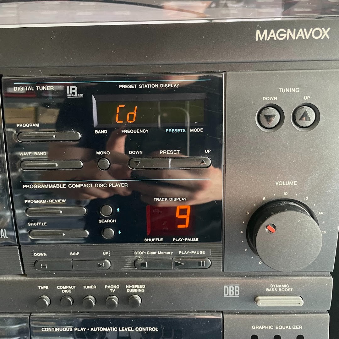 Magnavox FCD-196 Vintage Double Cassette Tape, CD, record player stereo, FM-AM