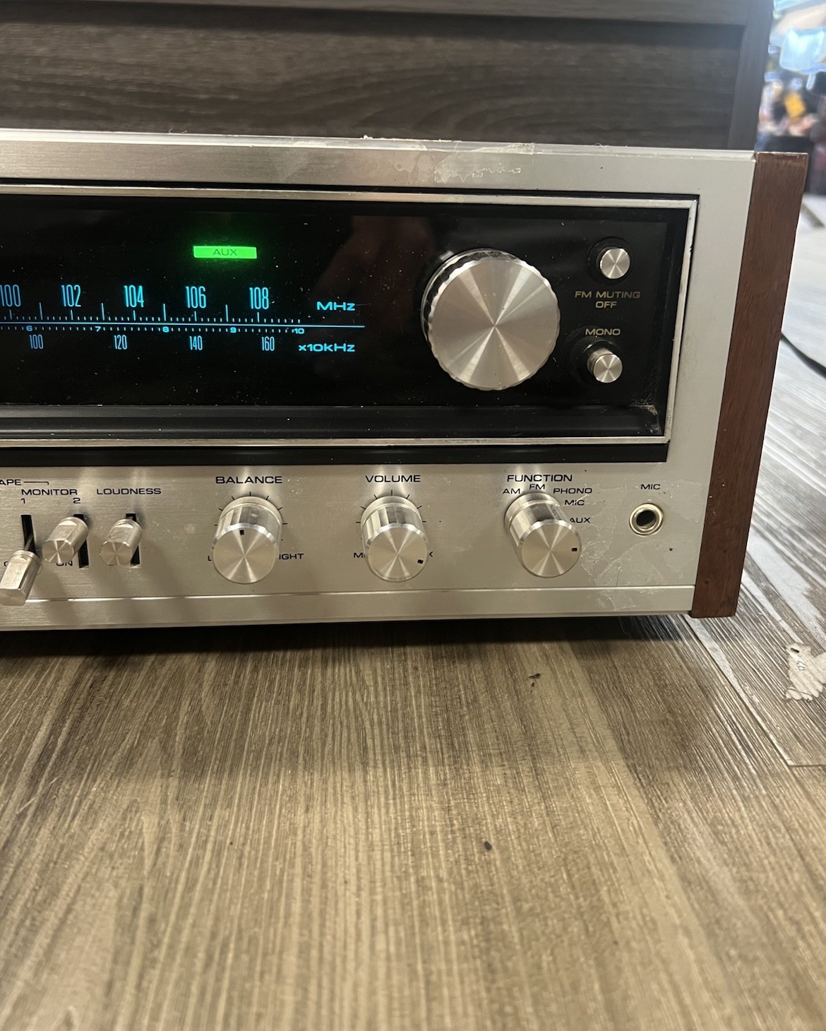 Pioneer SX-737 AM/FM Stereo Receiver Silver Face w/ Wood Case