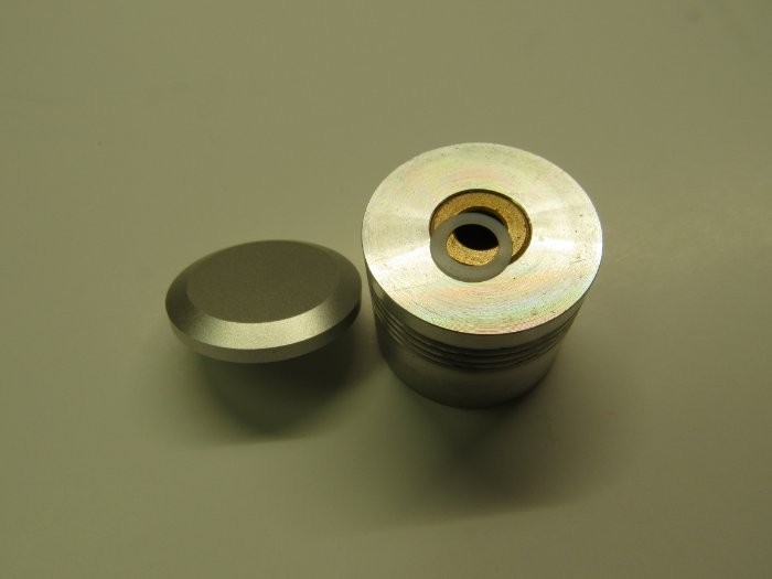 GUIDE ROLLER AND CAP ASSEMBLY FOR TEAC X-300 TASCAM 32 34B