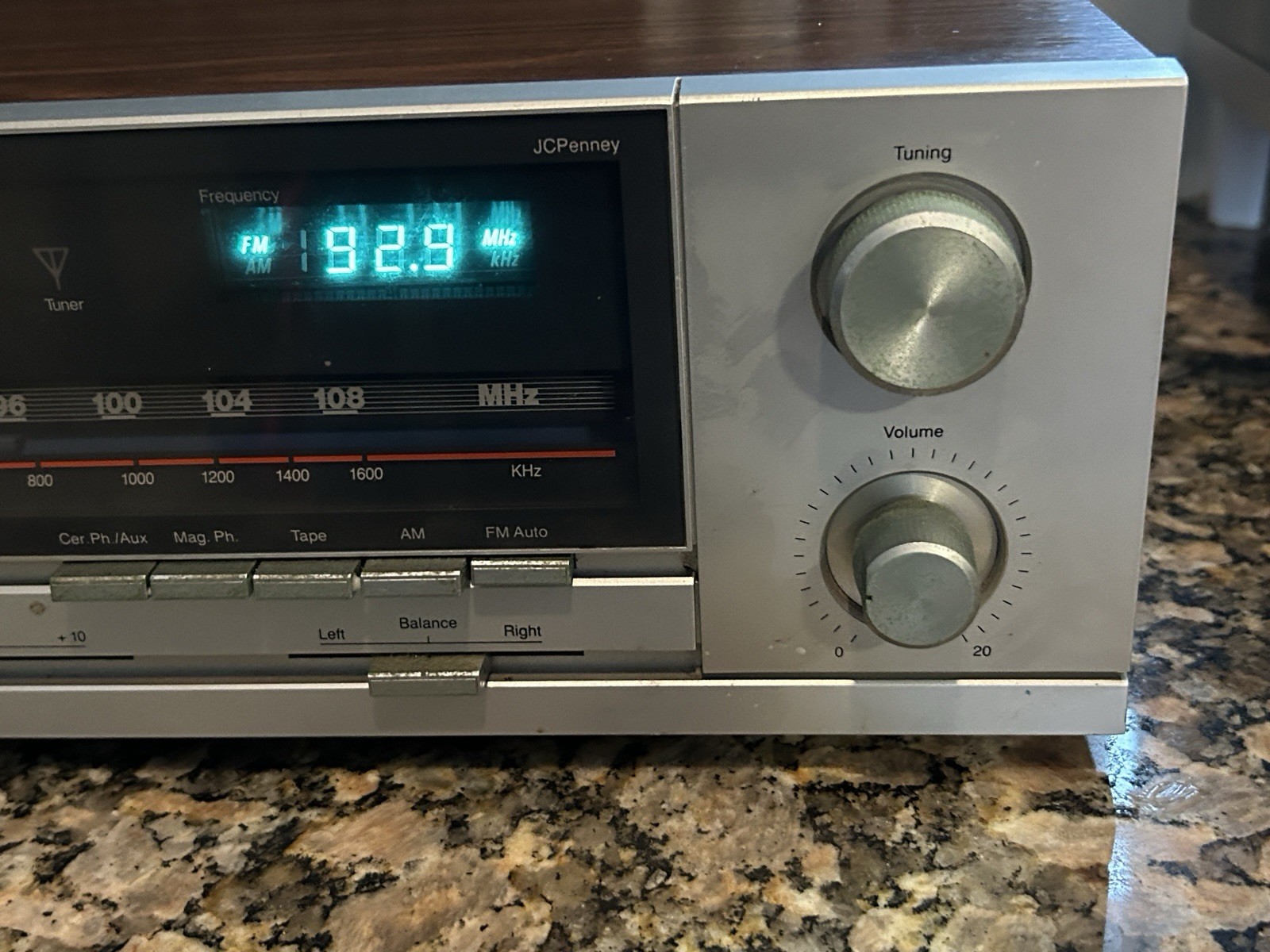 Vintage JC Penney Stereo Receiver Walnut Woodgrain Retro 683-1784 VIDEO