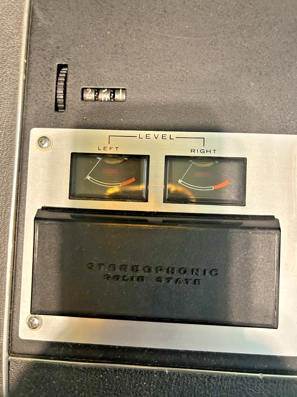 SONY STEREO TAPE RECORDER VINTAGE REEL TO REEL. WORK GREAT.