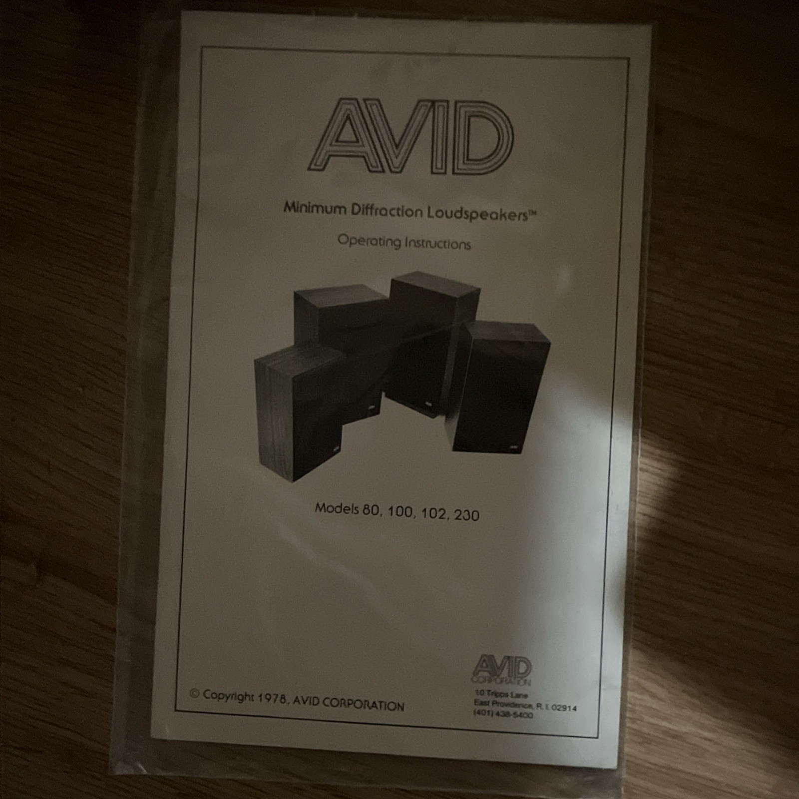 AVID CORPORATION MINIMUM DIFFRACTION LOUDSPEAKERS Operating Instructions