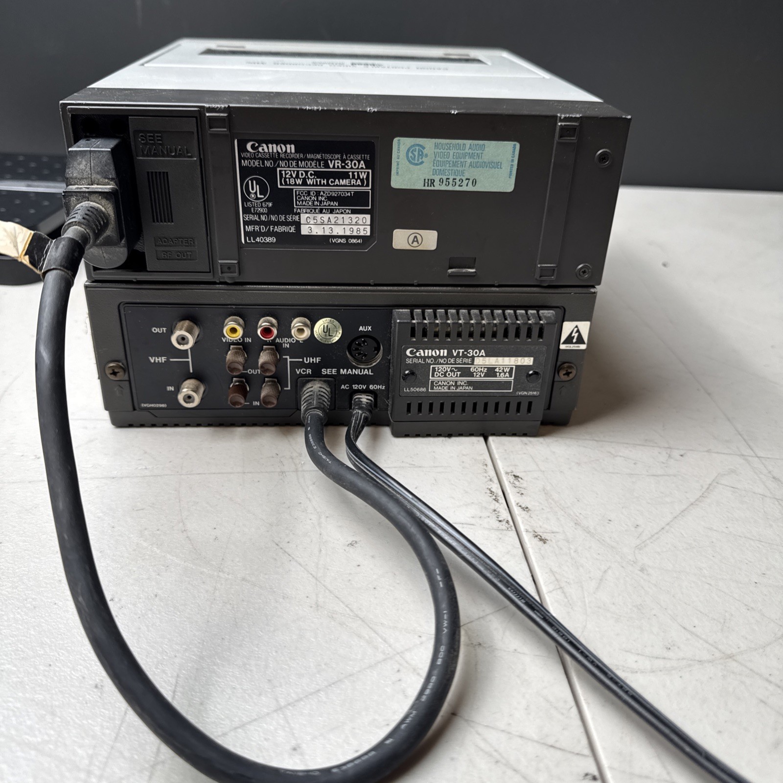 Canon Vtg Tuner-Timer Unit VT-30 & VR-30 Portable Video Recorder Untested.