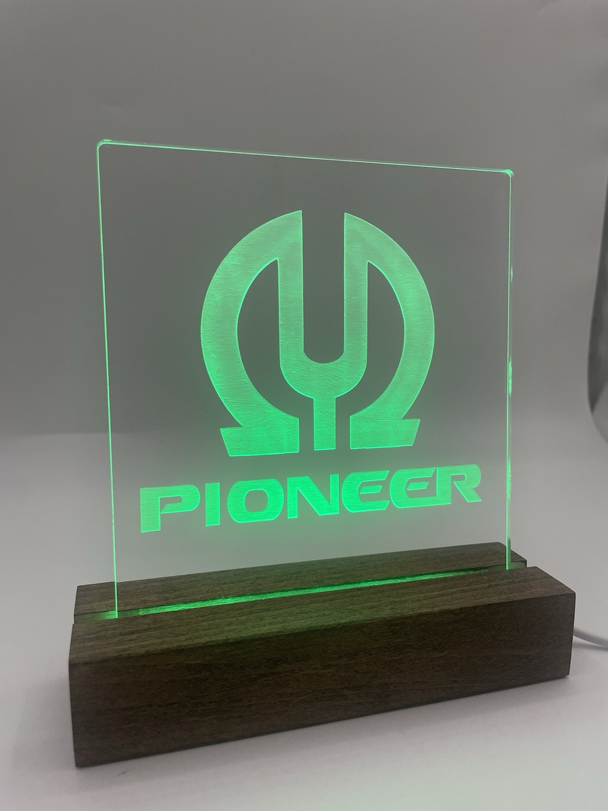 Pioneer SPEC-4 Stereo Power Amplifier Vintage LED Sign