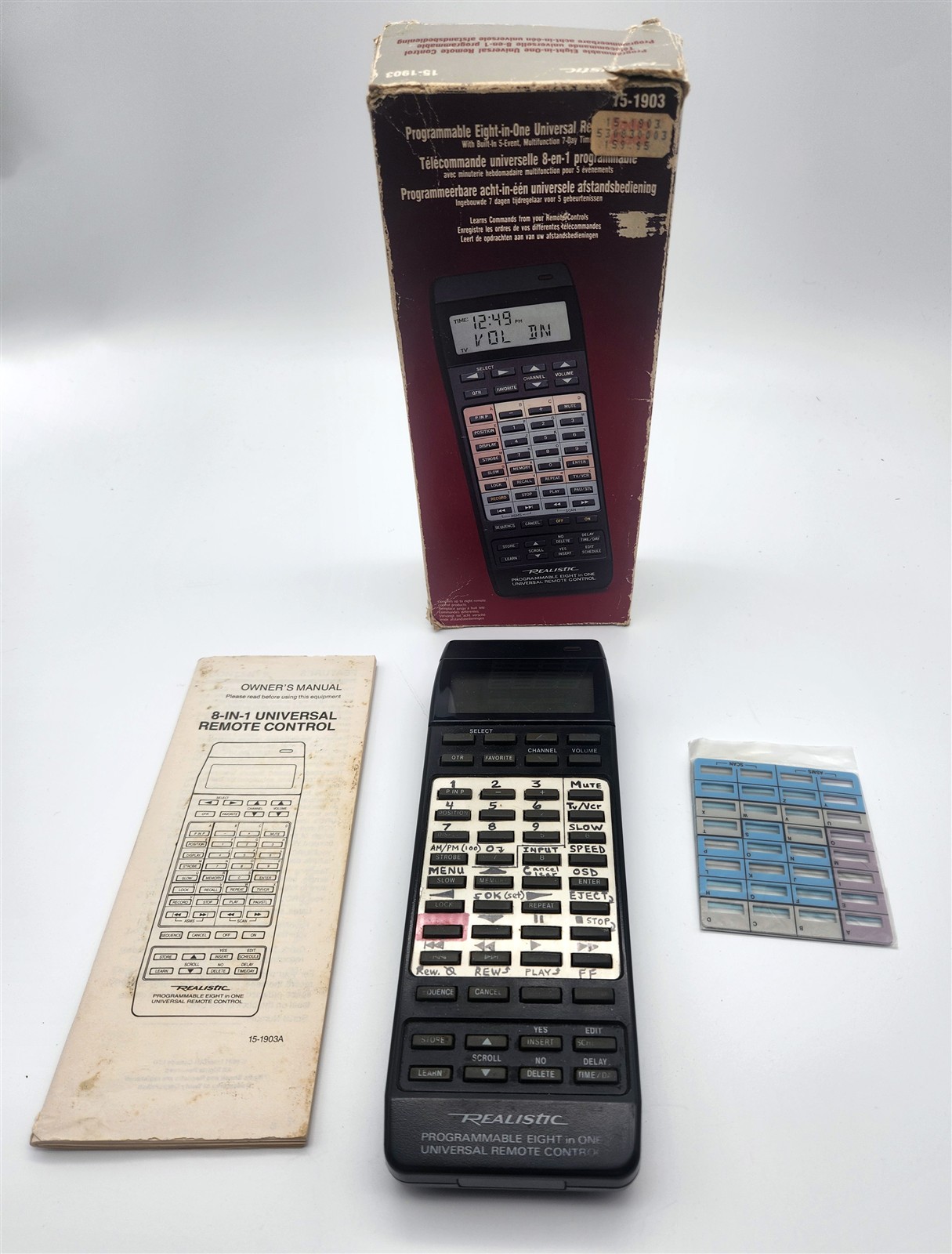 VINTAGE Realistic Programable 8-in-1 Universal Remote Control 15-1903A -Working!