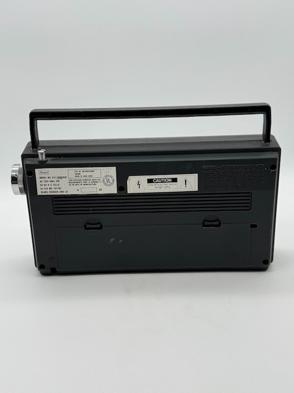 Sears Roebuck LXI Series Multiband Portable Radio Model 472-24082450