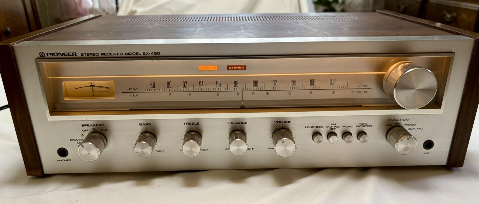 Vintage Pioneer SX-450 AM/FM Stereo Receiver
