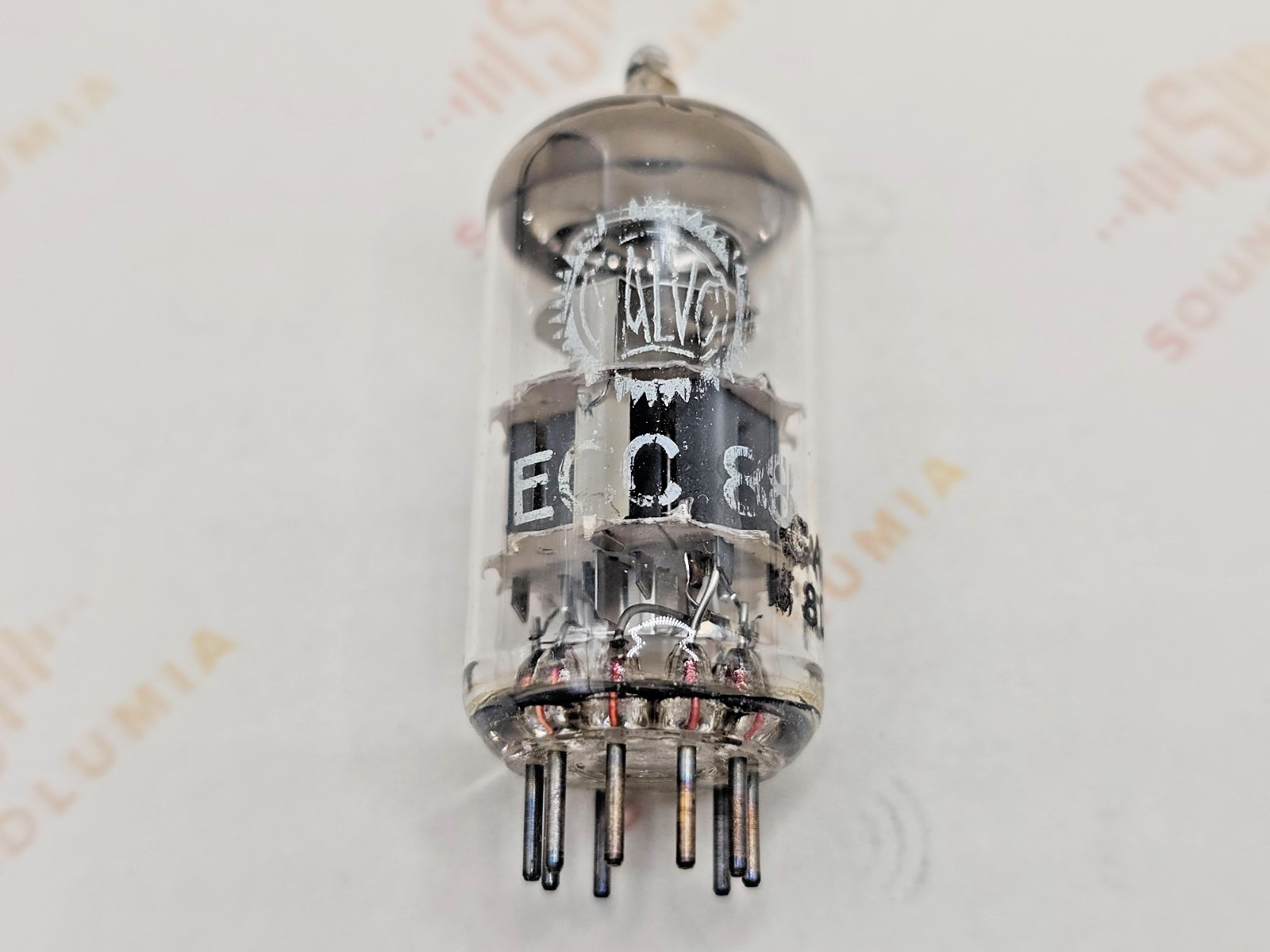 1x Valvo ECC88 6DJ8 O-getter – Heerlen, NL 1968 GAC – Tested NOS+