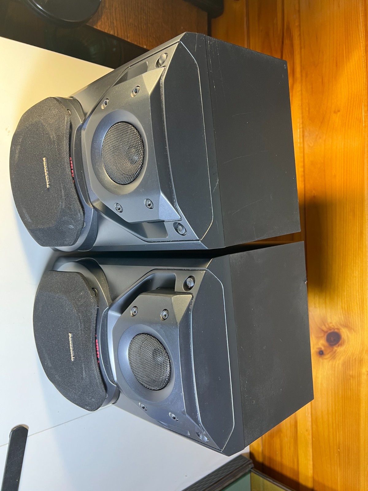 Vintage Pair Panasonic SB-AK22 Bookshelf Speakers Pair 2-Way 6 ohms Raw Wire