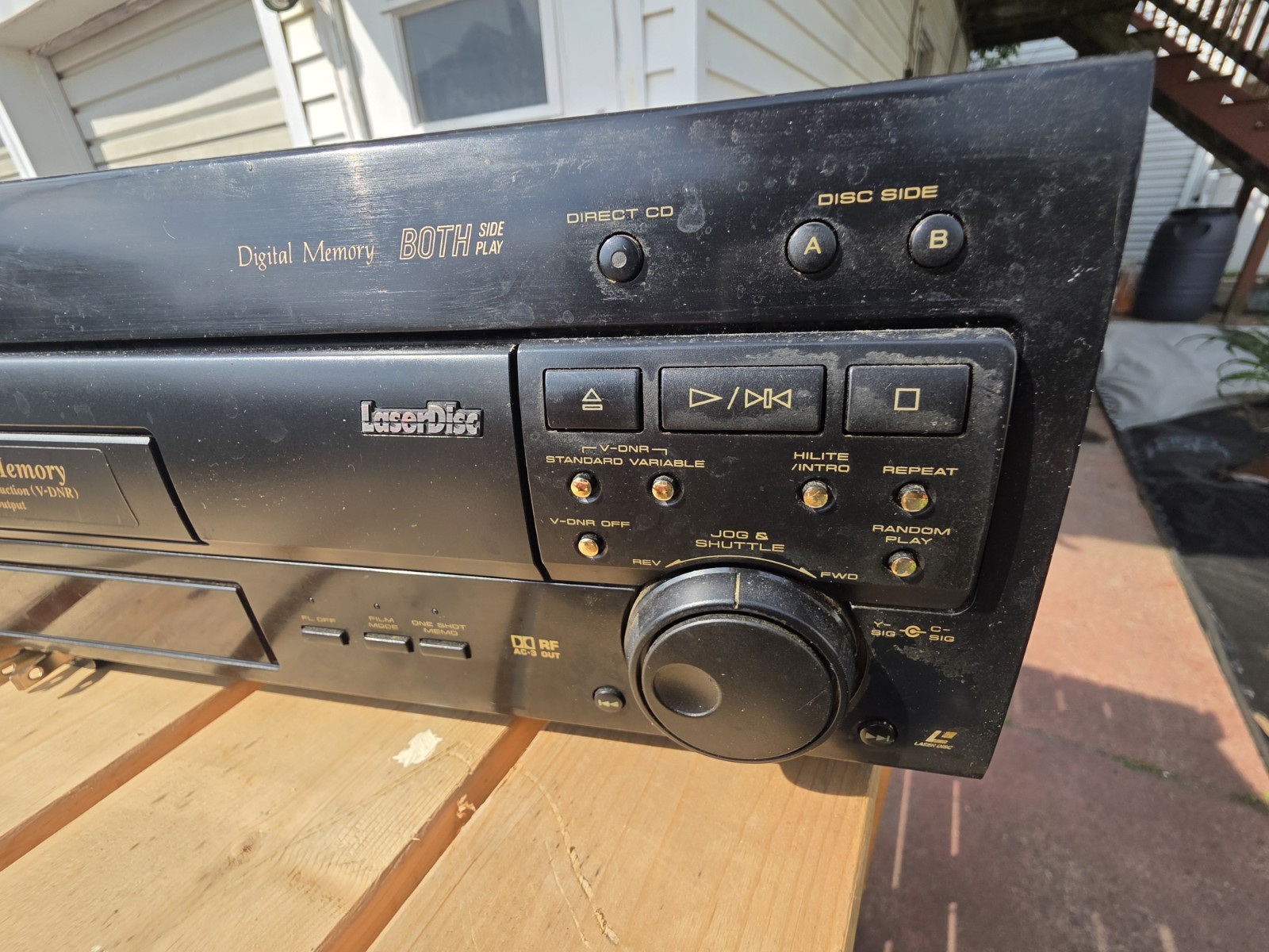pioneer cld d 704 laser disc player *tested working* No Remote