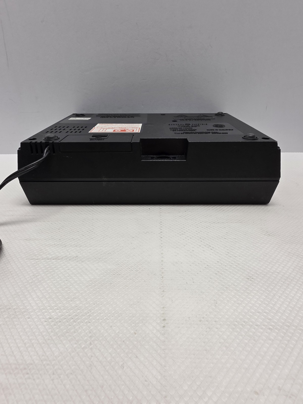 Vintage GE 7-4662B AM FM Clock Radio Electronic Touch Control Woodgrain Alarm