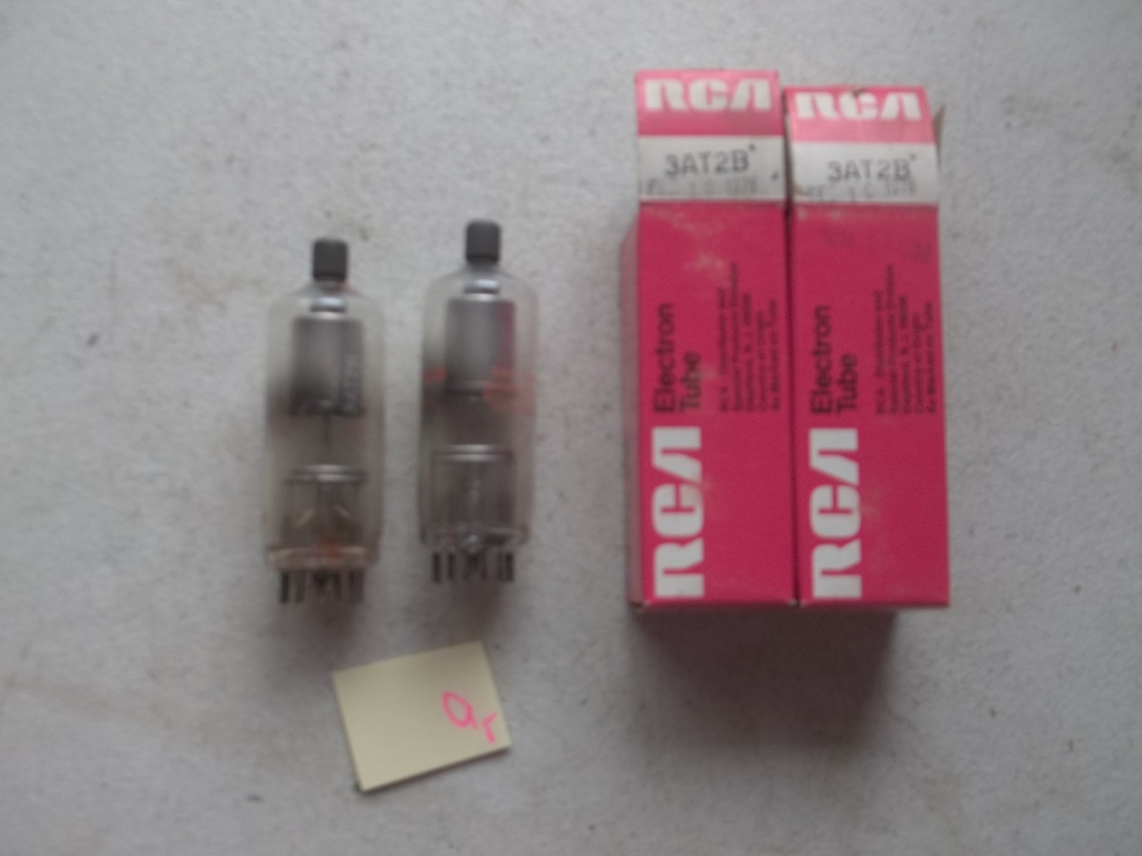 LOT OF 2 NEW IN BOX RCA ELECTRON TUBE 3AT2B (332)