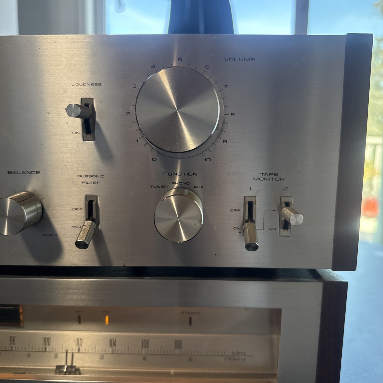 Pioneer SA-6800 Stereo Integrated Amplifier TX6800 TUNER
