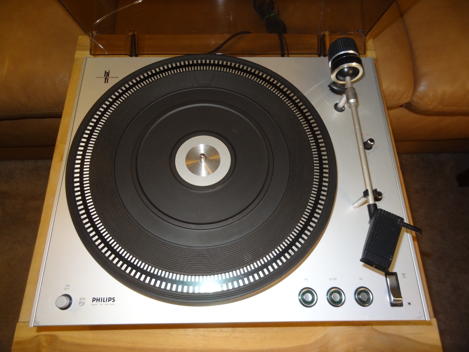Philips Holland Electronic 312 DC Servo Belt-Drive Turntable w/Audio-Technica Ca