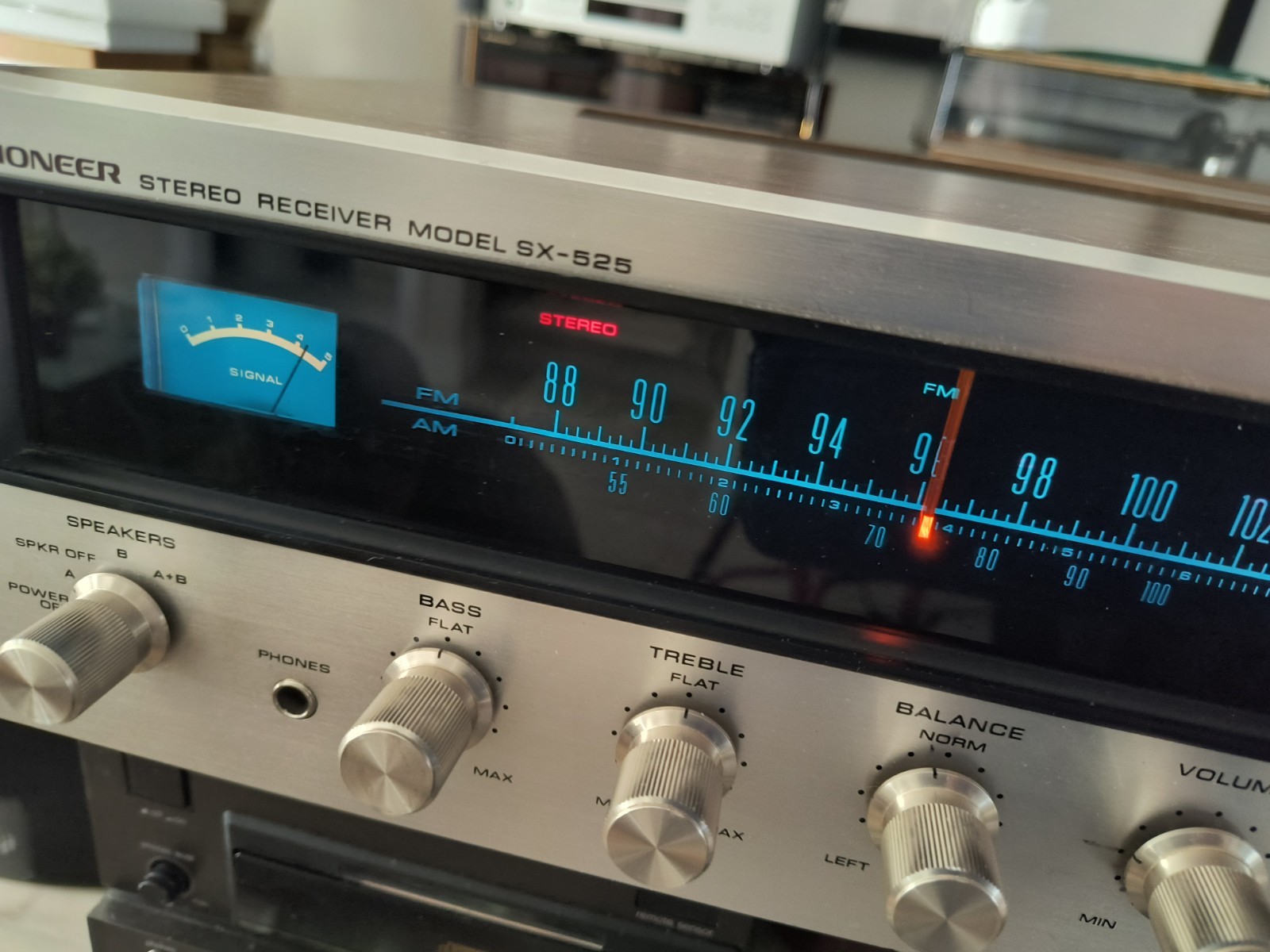 Pioneer SX-525 Stereo Receiver