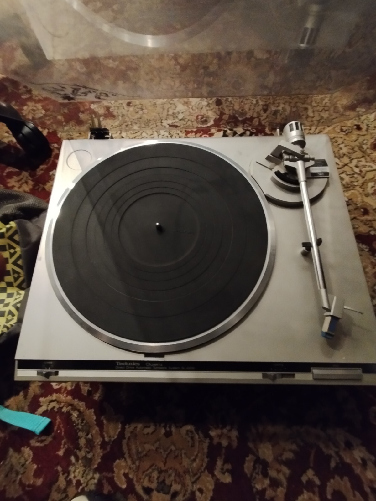 Technics SL-Q200 Direct Drive Turntable Working- Parts Or Repair