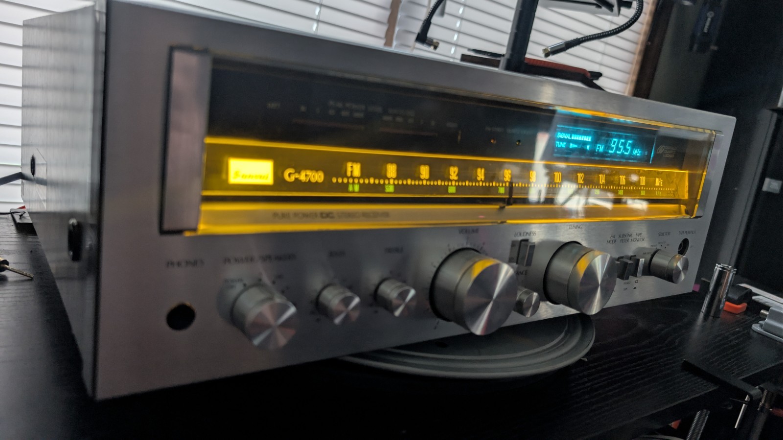 Sansui G-4700 AMFM Pure Power DC Stereo Receiver 50WPC Perfect Working Condition