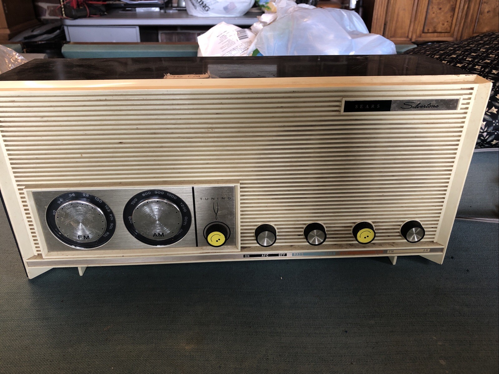 Sears Silver tone Radio 5017 Not Working